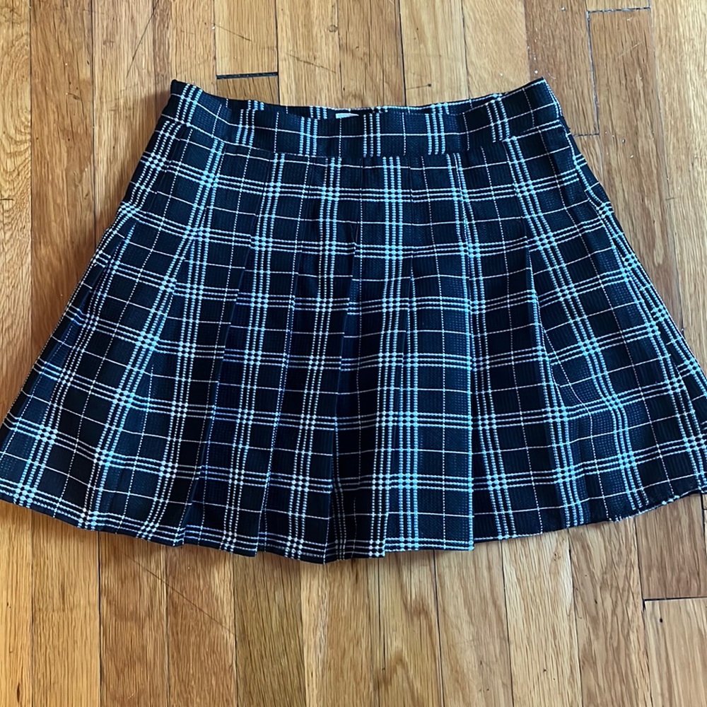 NWT Love + Harmony Plaid Pleated Skirt